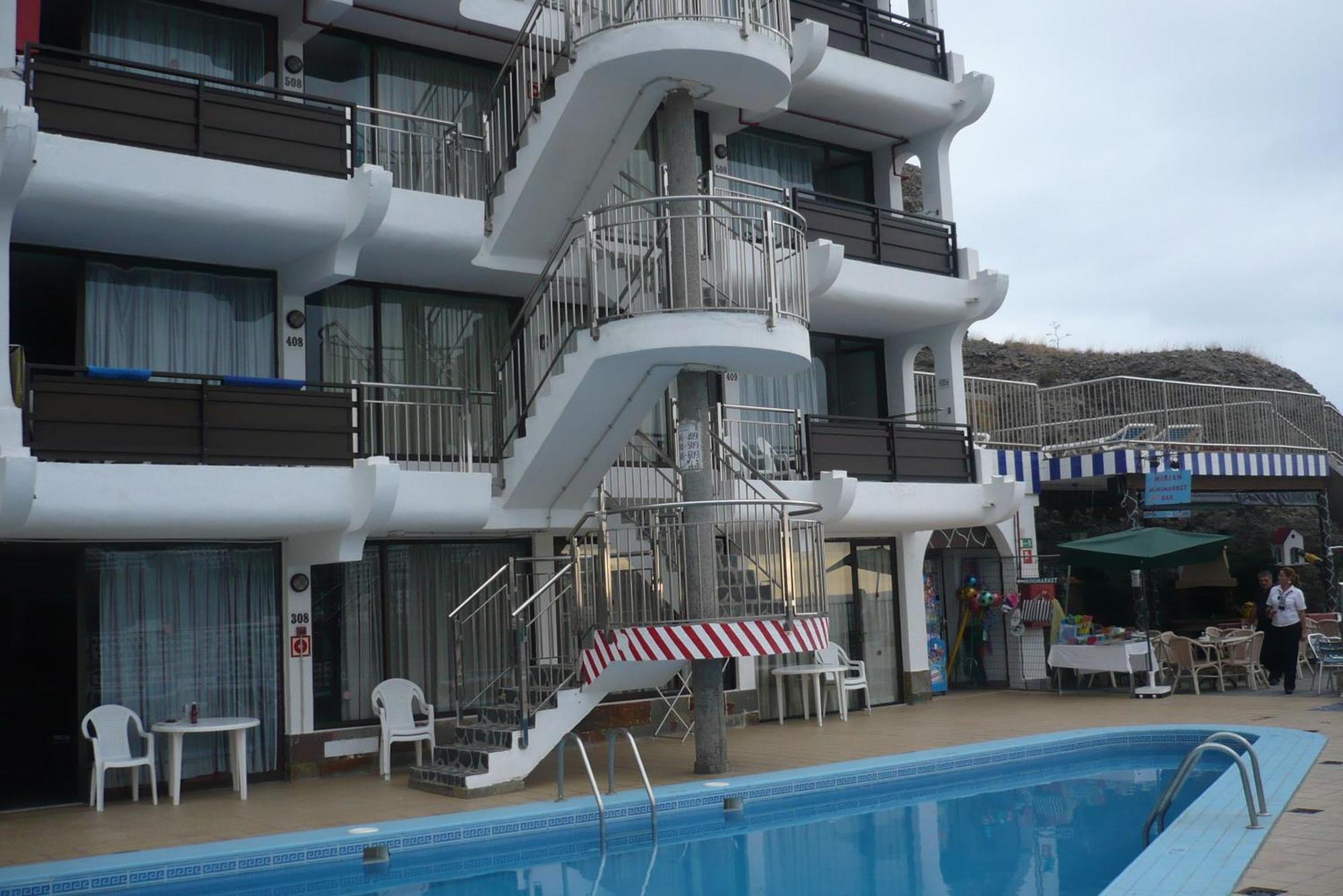 Apartamentos Miriam Puerto Rico  Dış mekan fotoğraf